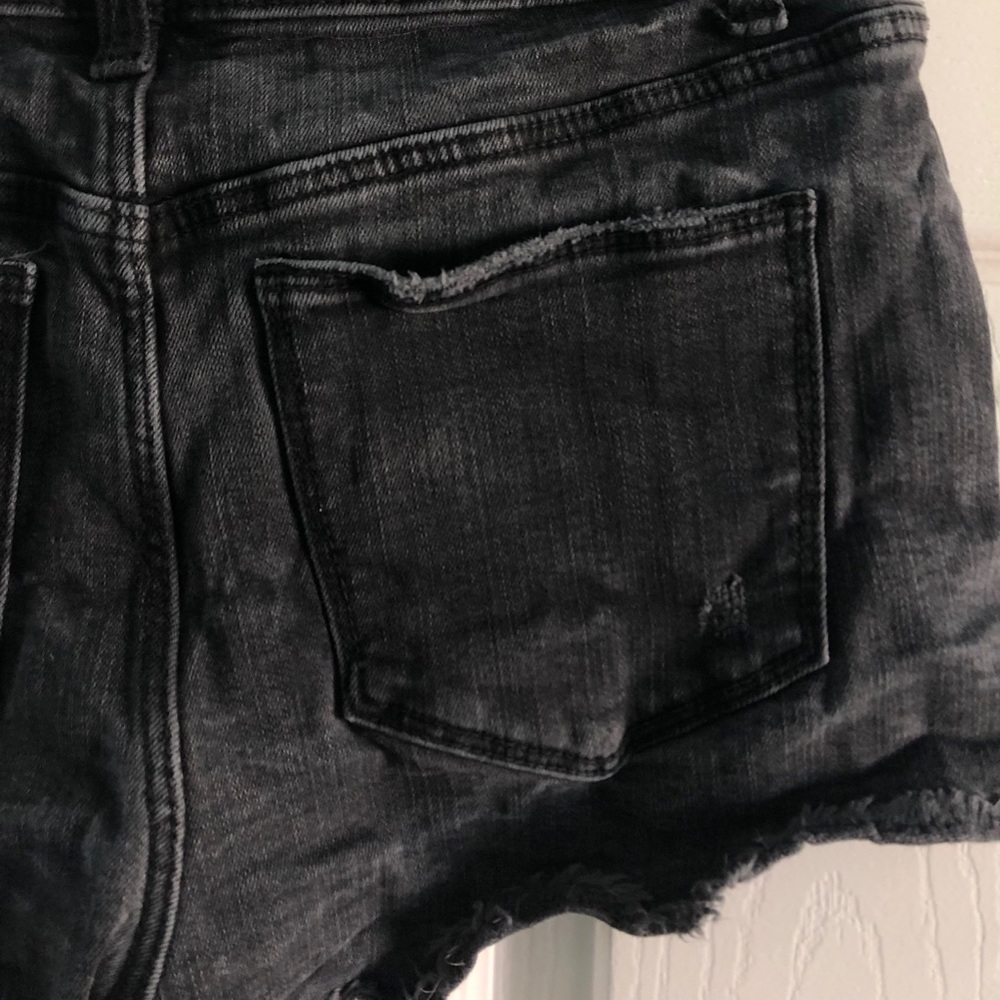Zara Black Distressed Denim Shorts - Picture 4 of 5